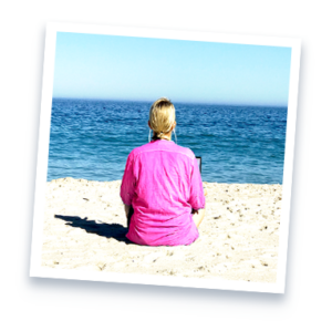 Annett Burmester lebt ihre Seelenaufgabe SOUL Business – mit Laptop am Strand in Kapstadt